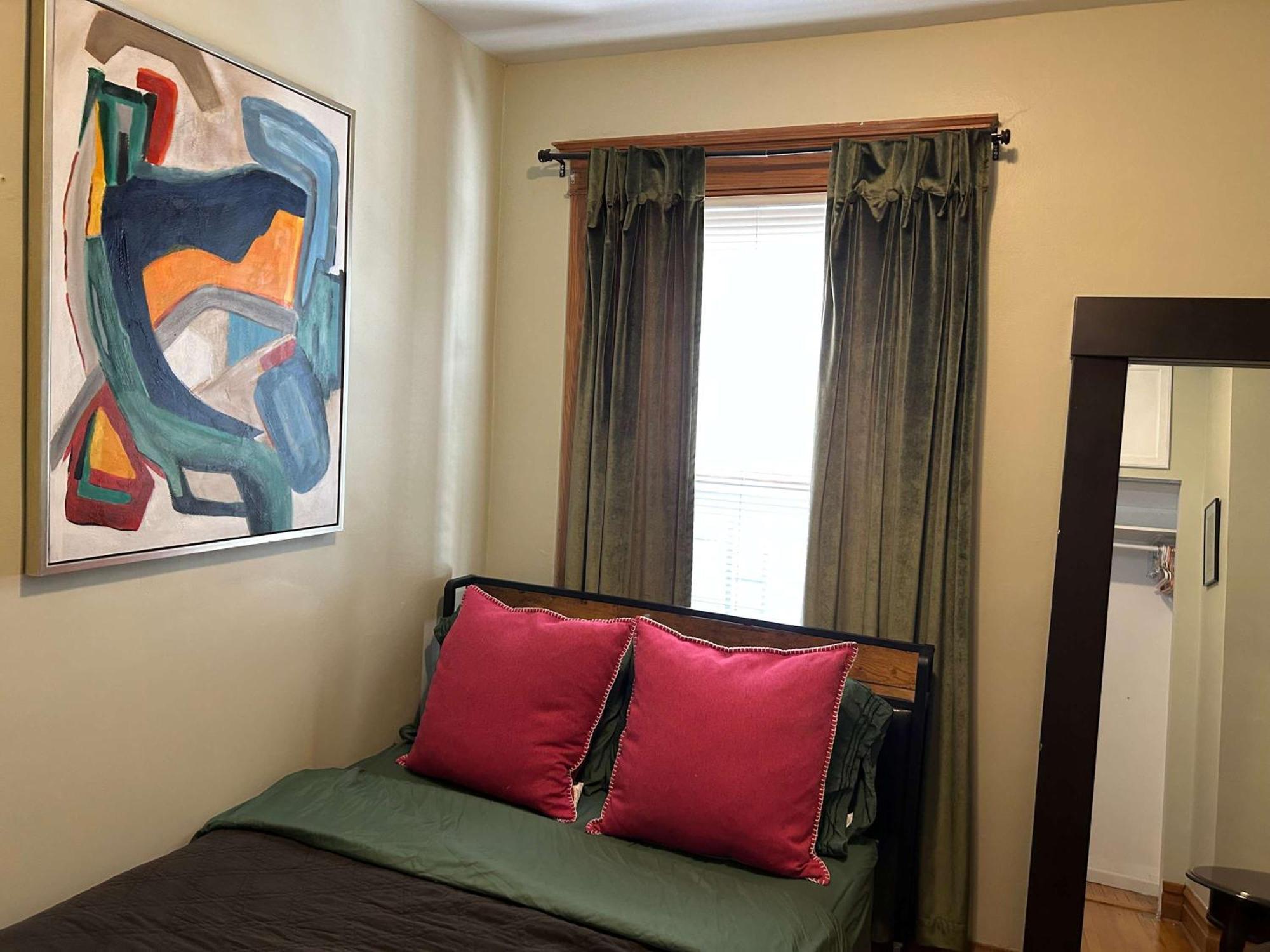 Green Room In Dorothys Bnb シカゴ エクステリア 写真
